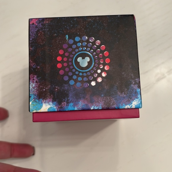 Disney Thor Marvel MagicBand Plus - Picture 5 of 10